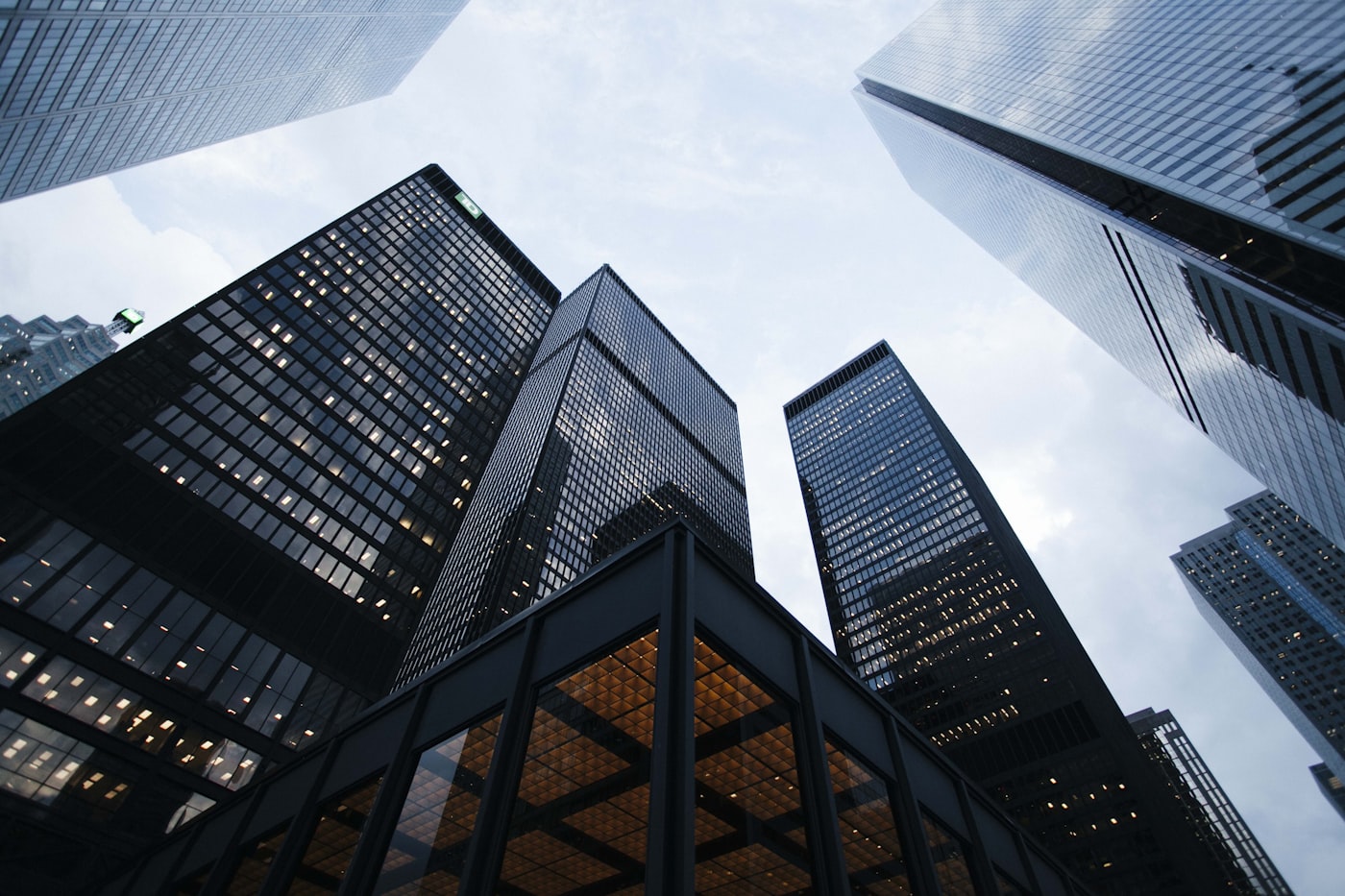 Représentation institutionnelle — quartier d'affaires